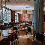 Sheraton 5* Poznan