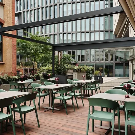 波兹南喜来登酒店