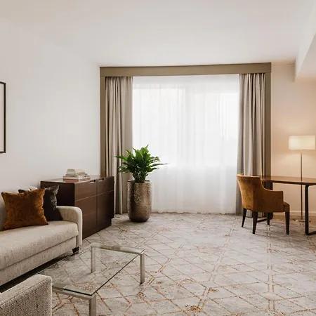 Отель Sheraton Познань