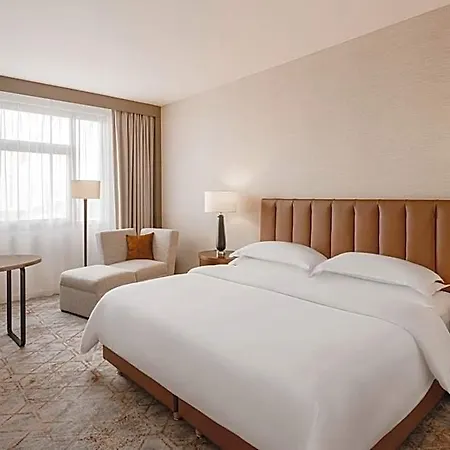 Hotel Sheraton Poznań